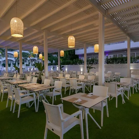 Oceanis Park Hotel 4*